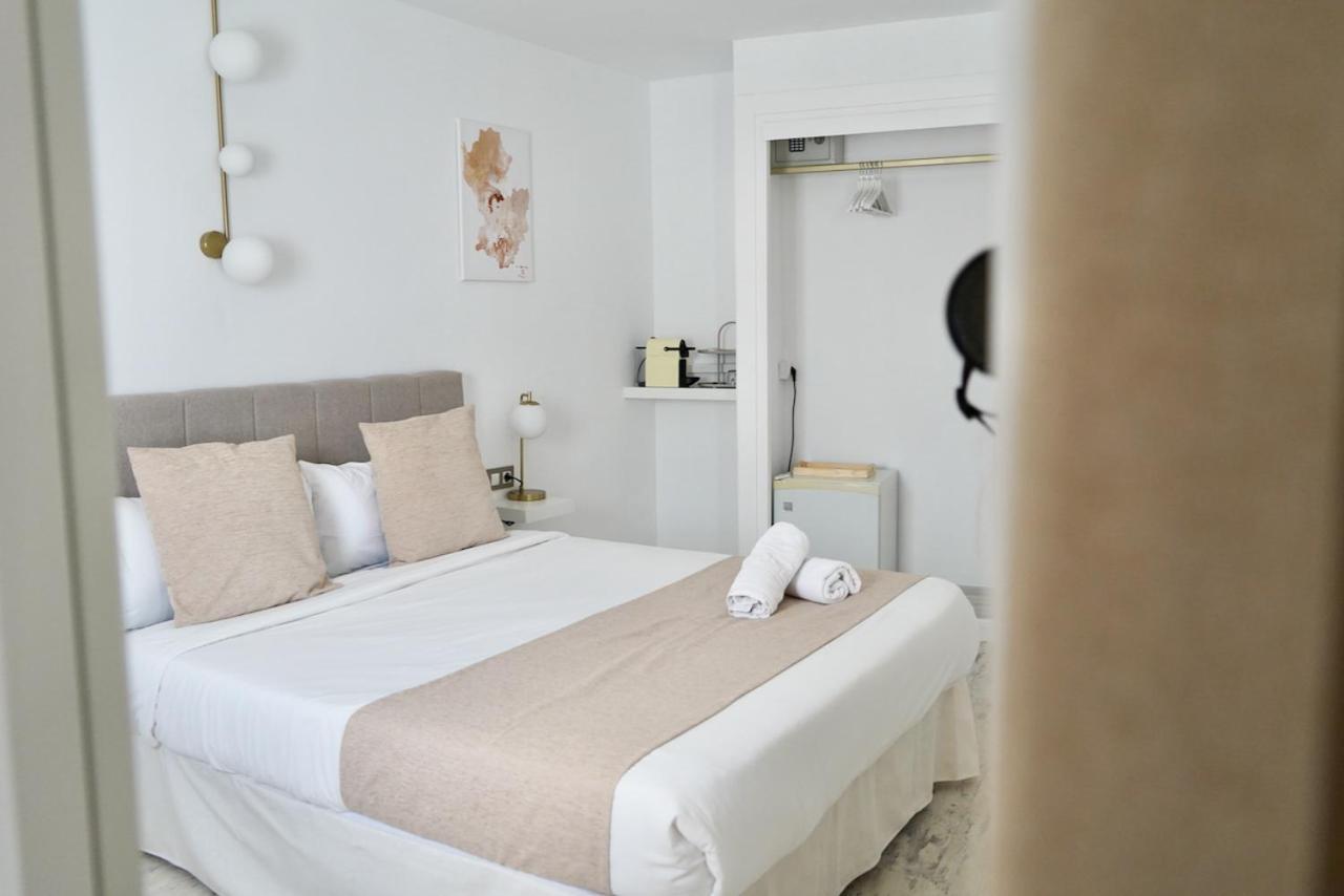 Aldara Sitges Hotel Ngoại thất bức ảnh