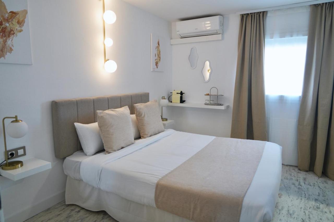 Aldara Sitges Hotel Ngoại thất bức ảnh